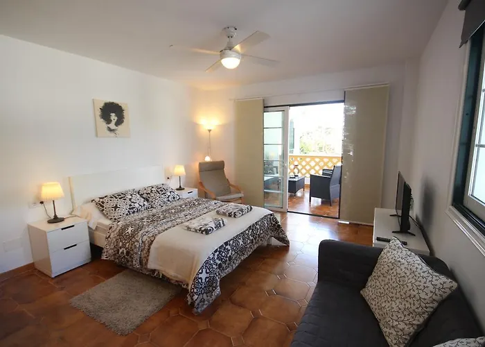 Апартаменты Sunset, Sea View, Адехе